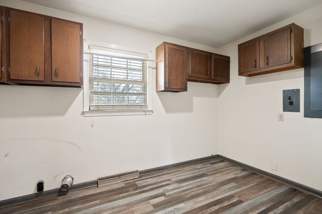 787 Clover Hill Dr, Cookeville, TN 38501