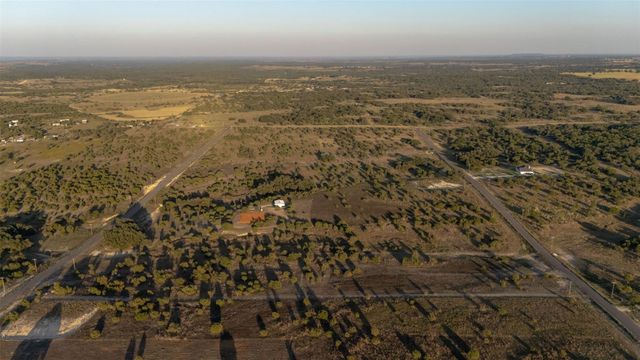 454 Mt Hollow Drive, Granbury, TX 76048