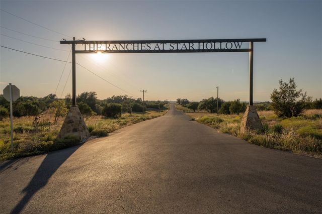 454 Mt Hollow Drive, Granbury, TX 76048