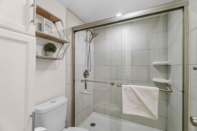 680 Fall Creek Drive 3, Branson, MO 65616