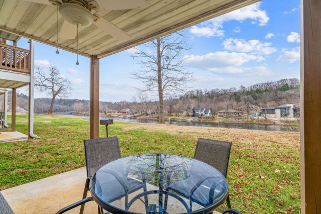 680 Fall Creek Drive 3, Branson, MO 65616