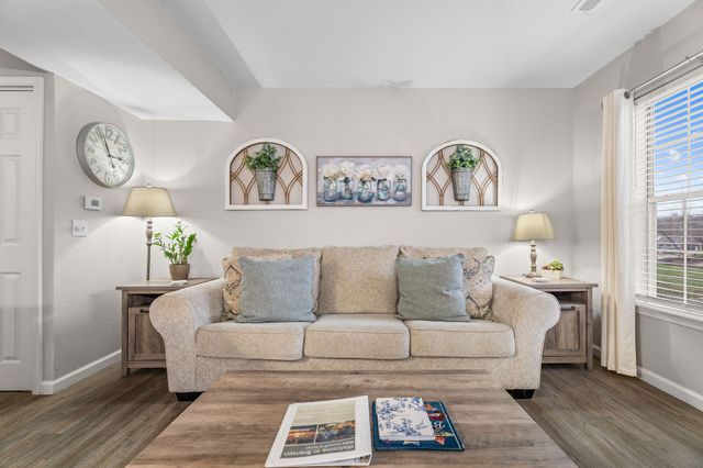 680 Fall Creek Drive 3, Branson, MO 65616