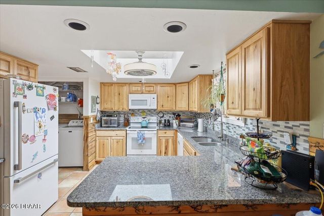 411 S 19th Street S, Flagler Beach, FL 32136