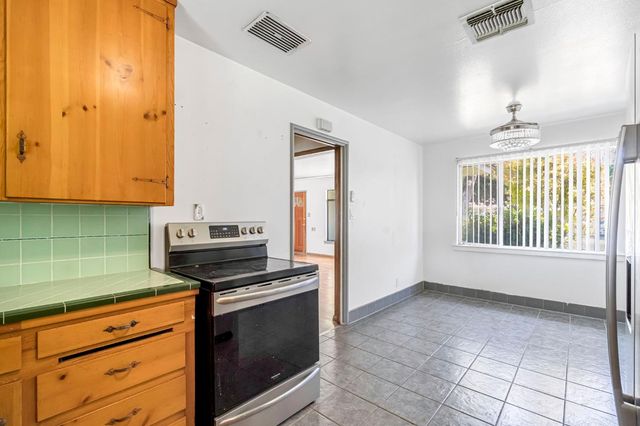 3703 N Augusta Street, Fresno, CA 93726