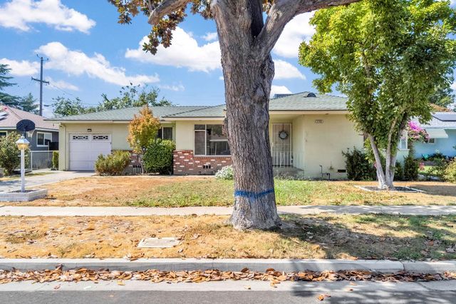 3703 N Augusta Street, Fresno, CA 93726