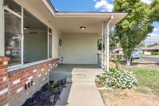 3703 N Augusta Street, Fresno, CA 93726