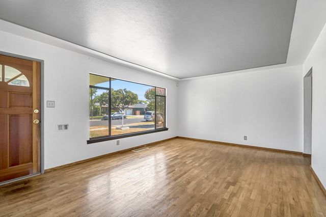 3703 N Augusta Street, Fresno, CA 93726