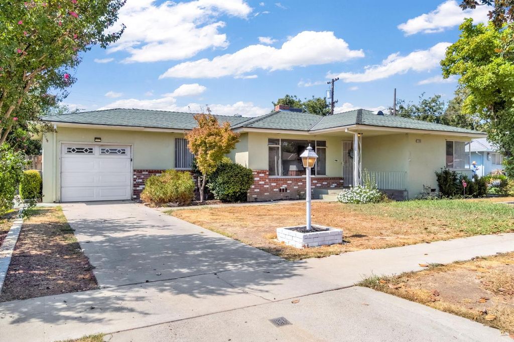 3703 N Augusta Street, Fresno, CA 93726