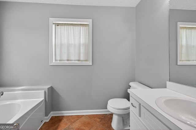 3962 Edgebrook Drive, Flowery Branch, GA 30542