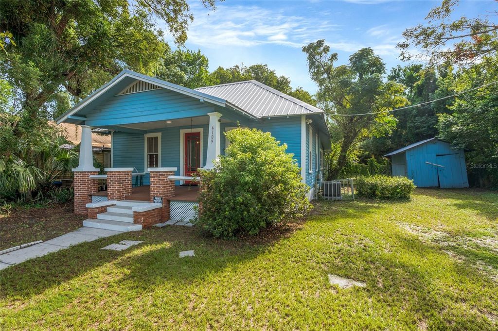 Image 1 of property listing at 4109 N SUWANEE AVENUE, Tampa, FL 33603