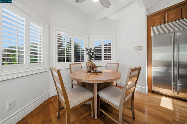 951 Redwood Dr, Danville, CA 94506