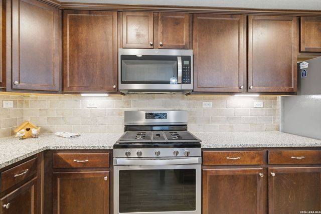 3326 BLOSSOM ROW, San Antonio, TX 78253