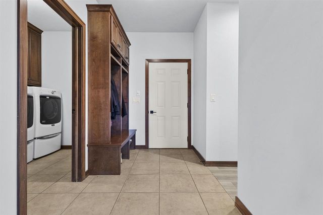 2481 COPPER LANE, Green Bay, WI 54311