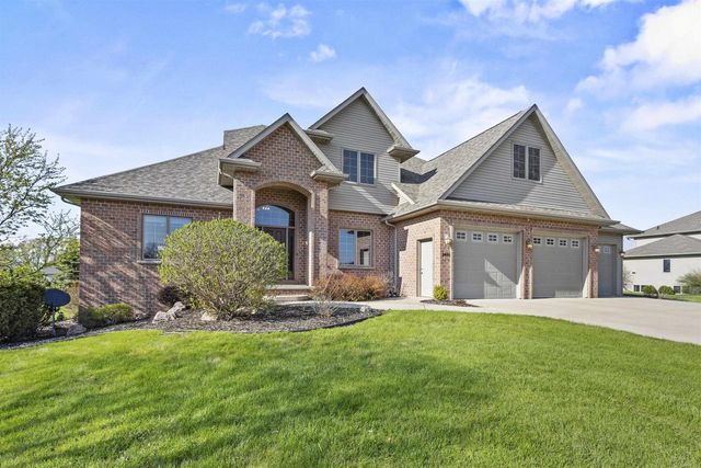 2481 COPPER LANE, Green Bay, WI 54311
