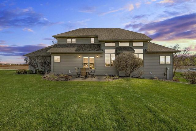 2481 COPPER LANE, Green Bay, WI 54311