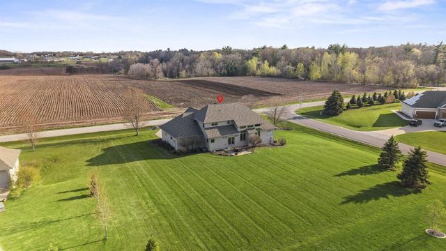 2481 COPPER LANE, Green Bay, WI 54311