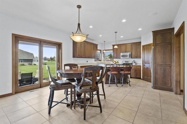 2481 COPPER LANE, Green Bay, WI 54311