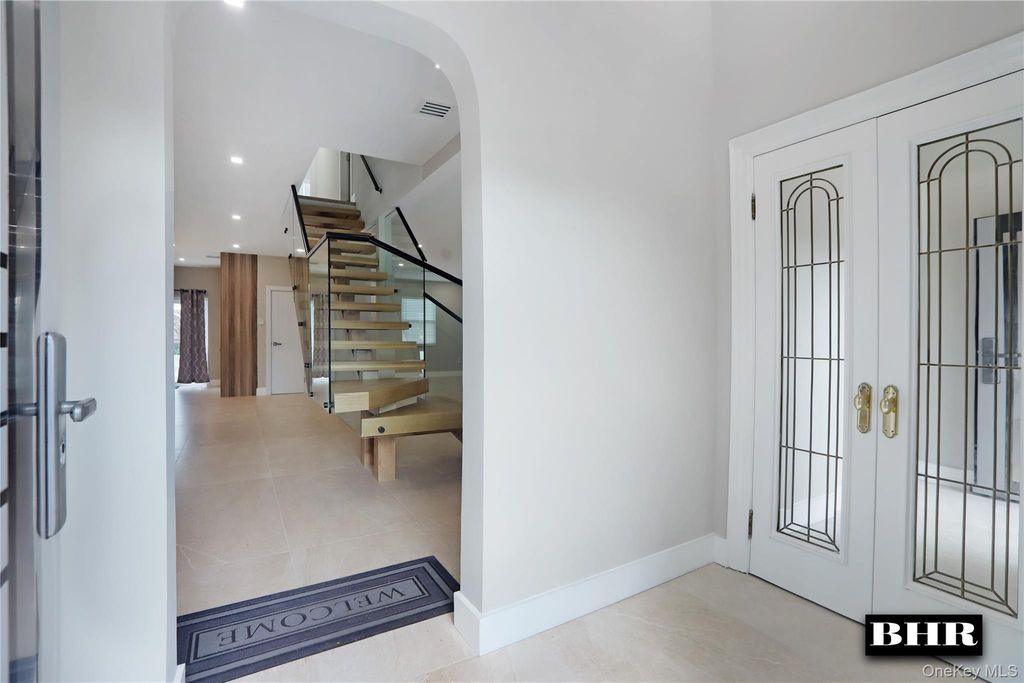 190 Kensington Street, Brooklyn, NY 11235 — photo 2