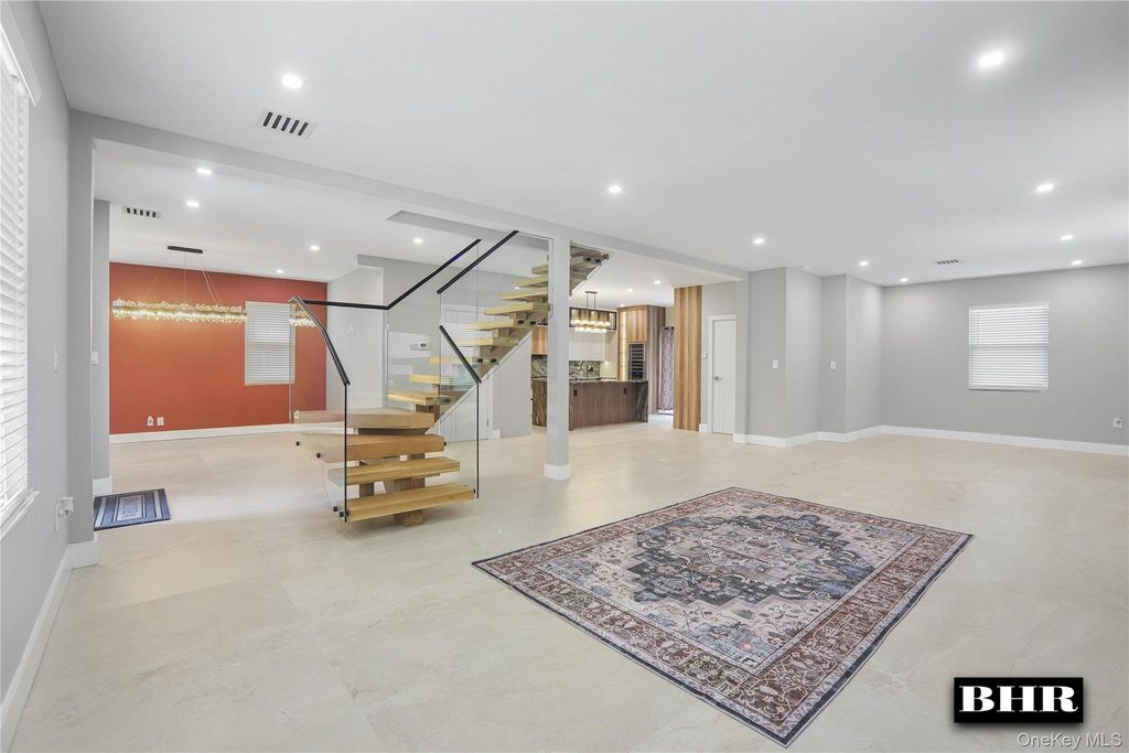 190 Kensington Street, Brooklyn, NY 11235 — photo 3