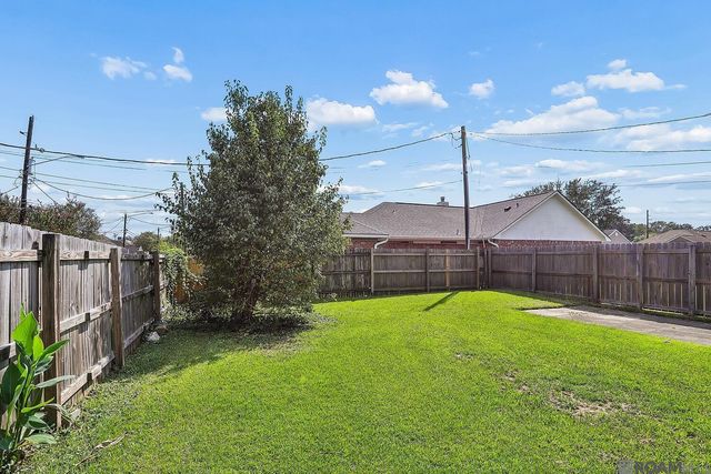 15332 Wentworth Ct, Baton Rouge, LA 70816