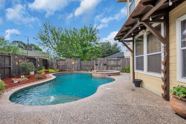 16506 Nightingale Falls Court, Cypress, TX 77429