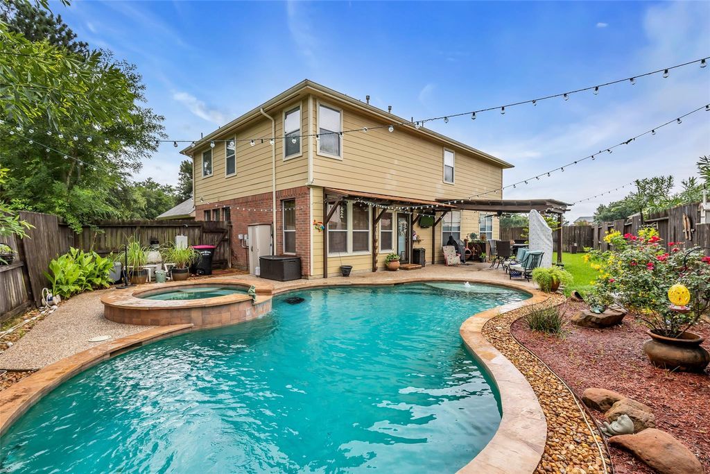 16506 Nightingale Falls Court, Cypress, TX 77429