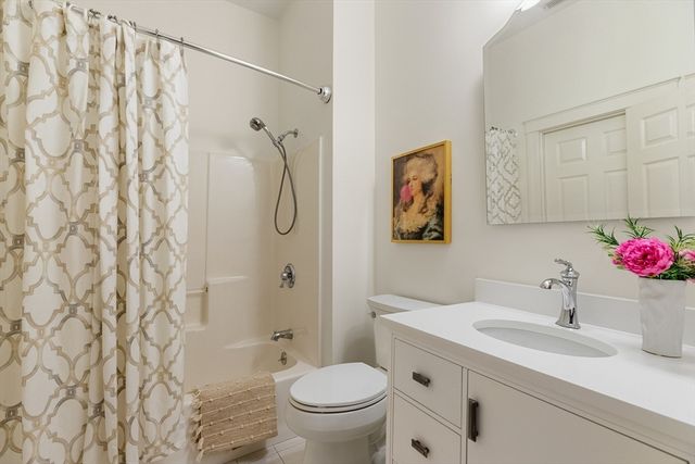 66 Nells Pond Road, Lynn, MA 01904