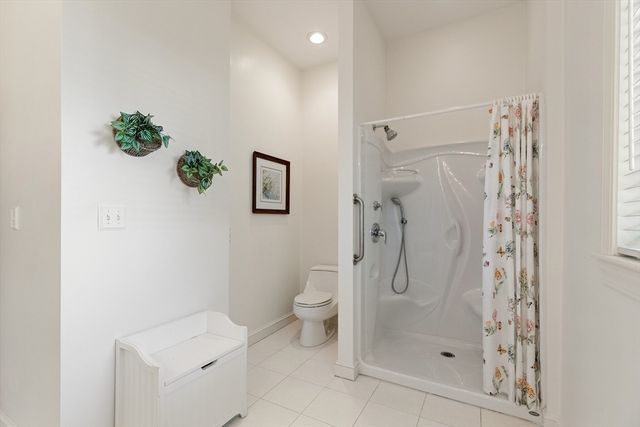 66 Nells Pond Road, Lynn, MA 01904