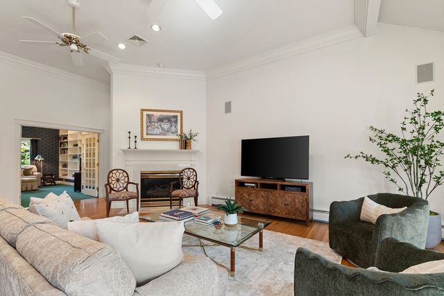 66 Nells Pond Road, Lynn, MA 01904