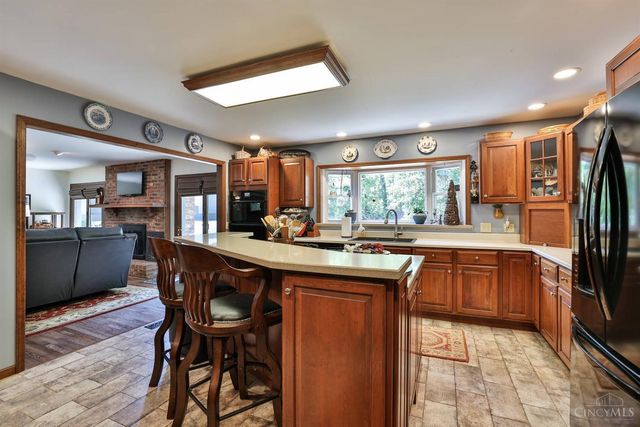 6351 Lesourdsville West Chester Road, Liberty Twp, OH 45011