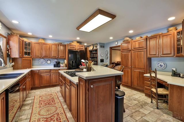 6351 Lesourdsville West Chester Road, Liberty Twp, OH 45011