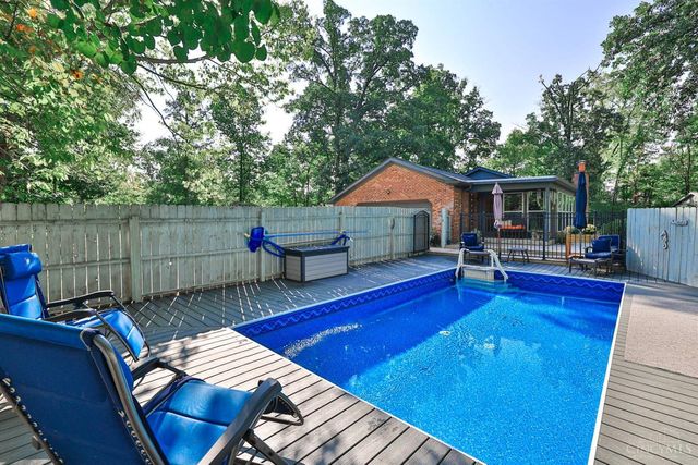 6351 Lesourdsville West Chester Road, Liberty Twp, OH 45011