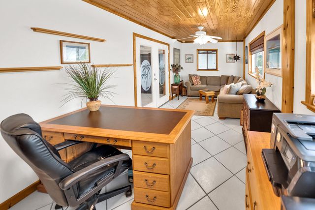 216 Pearl Avenue, Plantation Key, FL 33070