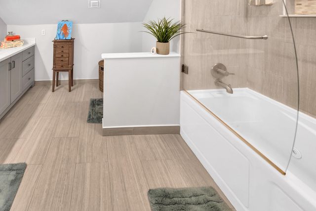 216 Pearl Avenue, Plantation Key, FL 33070