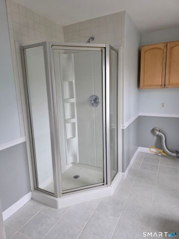 52 Hamlin Street, Manchester, CT 06040