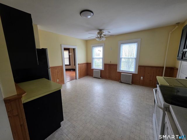 52 Hamlin Street, Manchester, CT 06040