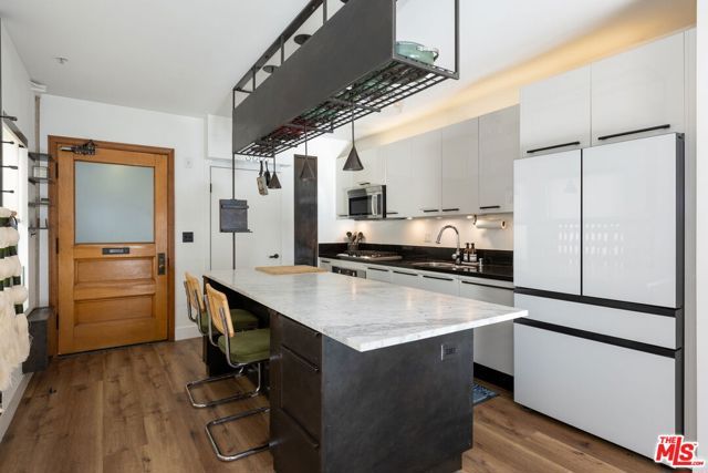 416 S Spring Street 609, Los Angeles, CA 90013