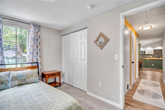 10708 N OJUS DRIVE, Tampa, FL 33617