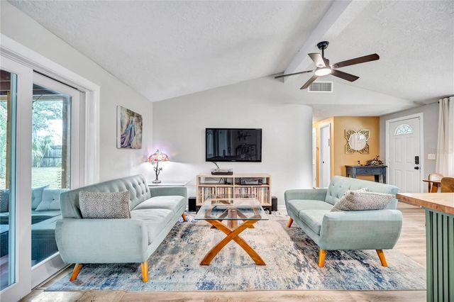10708 N OJUS DRIVE, Tampa, FL 33617
