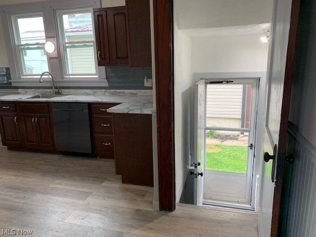 803 Trenton, Toronto, OH 43964