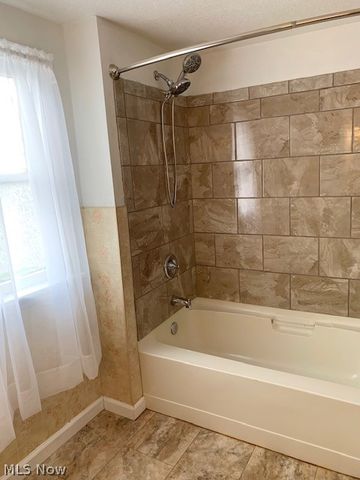 803 Trenton, Toronto, OH 43964