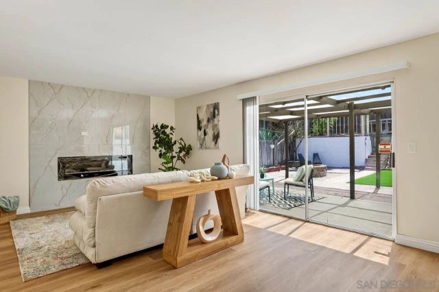 520 La Barca St, Spring Valley, CA 91977