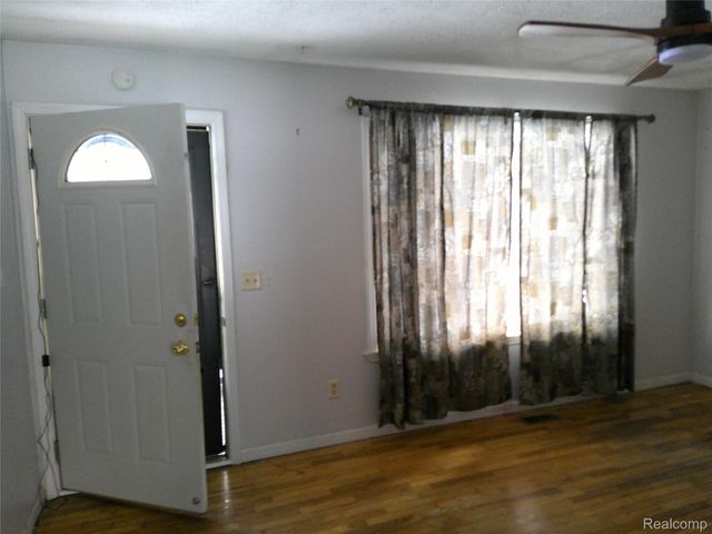 3732 Fish Lake Road, Mayfield Township, MI 48446