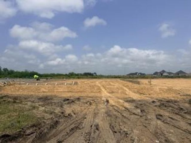 14818 Mission Avenue, Mont Belvieu, TX 77523
