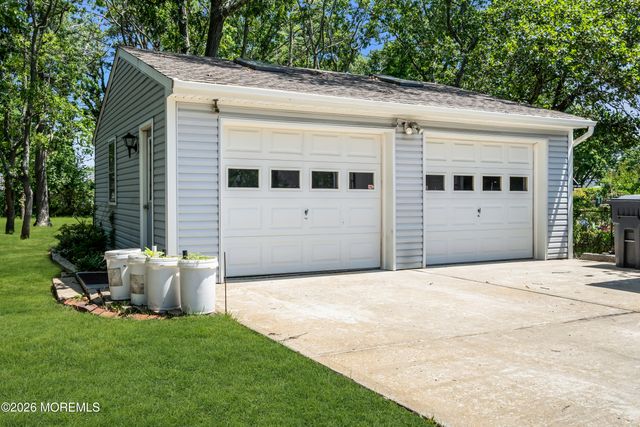416 Macarthur Drive, Brick, NJ 08724