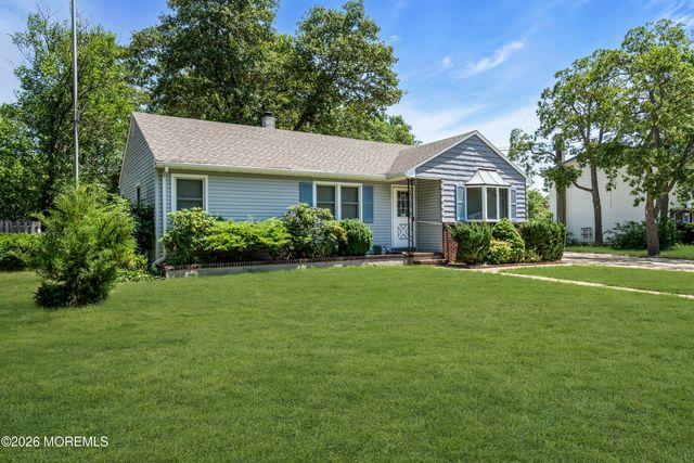 416 Macarthur Drive, Brick, NJ 08724