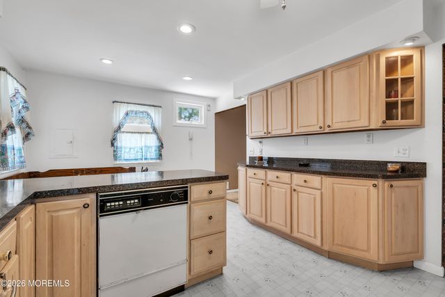 416 Macarthur Drive, Brick, NJ 08724