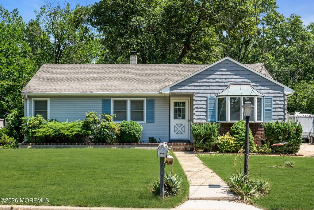 416 Macarthur Drive, Brick, NJ 08724