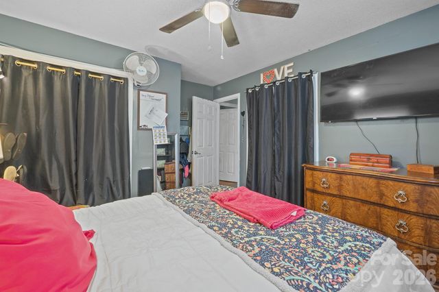 1782 Cameron Road, Lincolnton, NC 28092