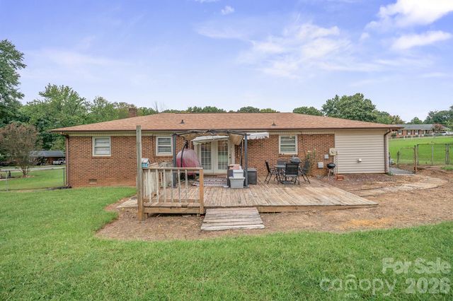 1782 Cameron Road, Lincolnton, NC 28092